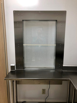 Please note the custom counter was fabricated and installed by the customer. Gallery